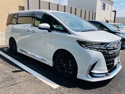 TOYOTA ALPHARD - 10