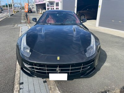 FERRARI FF - 5