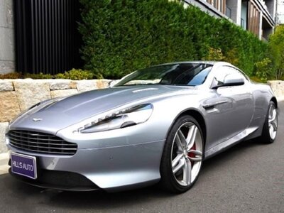 ASTON MARTIN DB9