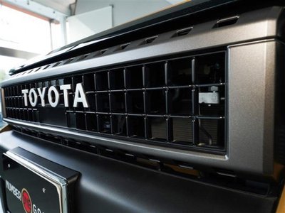 TOYOTA LAND CRUISER 250 - 9