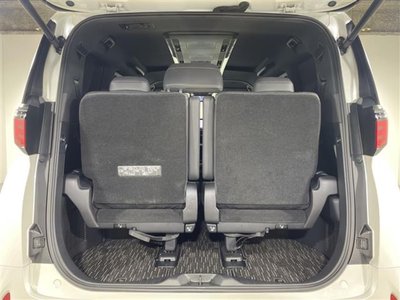 2024 Toyota ALPHARD — миниатюра 28