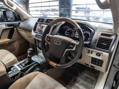 TOYOTA LAND CRUISER PRADO - 4