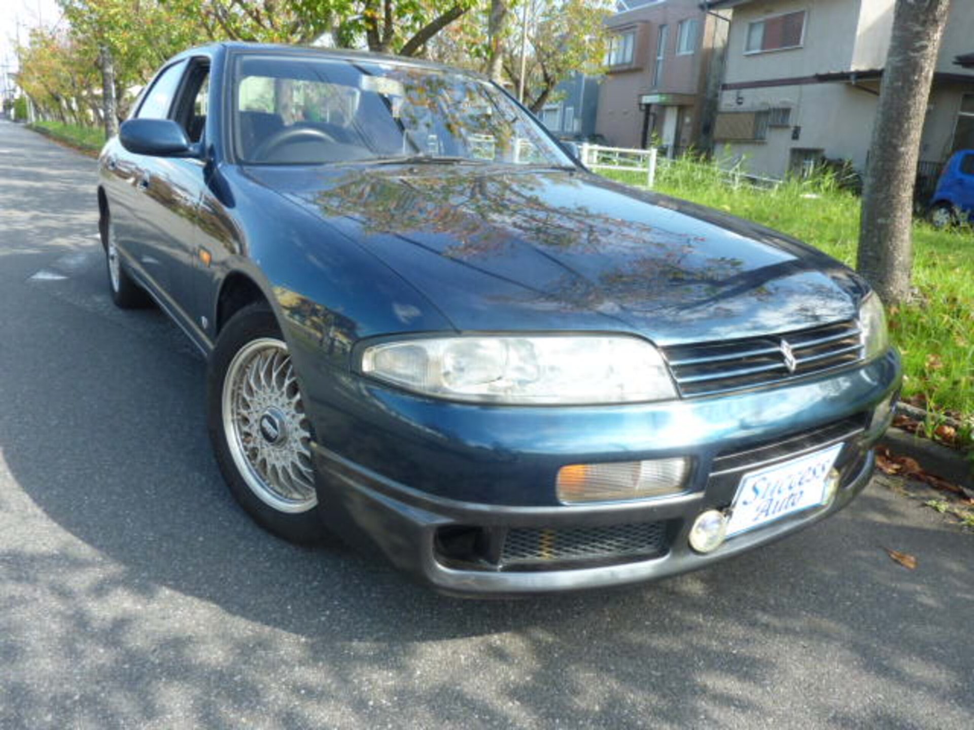 NISSAN SKYLINE - View 1