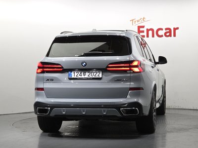 2026 BMW X5 photo 4