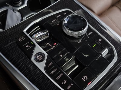 2026 BMW X5 photo 9