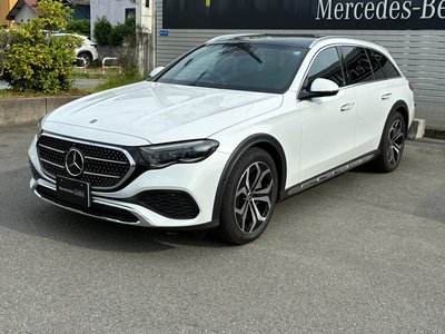 MERCEDES-BENZ E-CLASS - 3