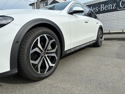 MERCEDES-BENZ E-CLASS - 5
