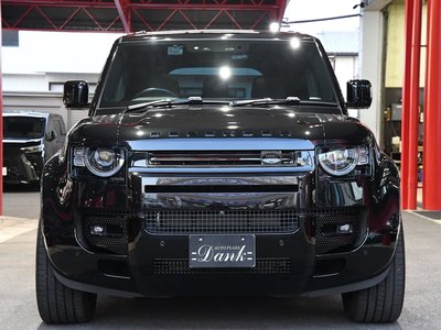 LAND ROVER DEFENDER - 4