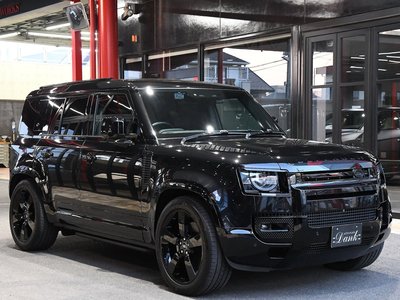 LAND ROVER DEFENDER - 1