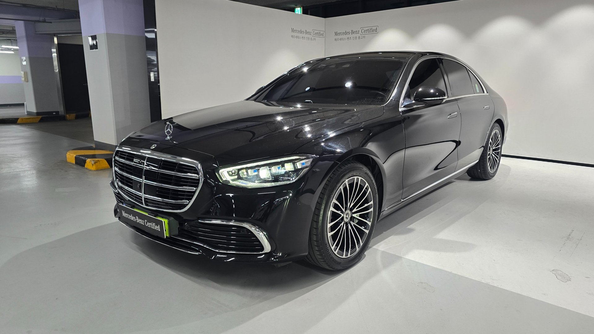 MERCEDES-BENZ S-CLASS - View 1