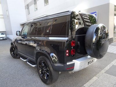 صورة 5 لـ 2023 LAND Rover DEFENDER