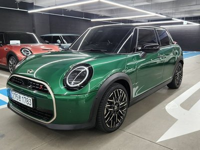 صورة 1 لـ 2025 MINI COOPER S
