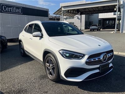 MERCEDES-BENZ GLA - 9