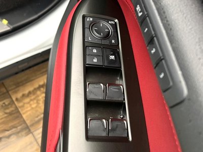 صورة مصغرة 42 لـ 2023 Lexus NX