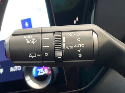 صورة مصغرة 56 لـ 2023 Lexus NX