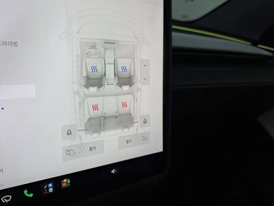2025 Tesla MODEL Y thumbnail 22