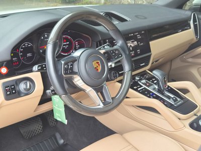 PORSCHE CAYENNE - 4