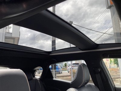 2025 Toyota CROWN SPORT thumbnail 19