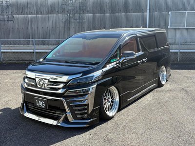 TOYOTA VELLFIRE - 3