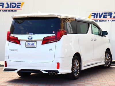 TOYOTA ALPHARD - 6