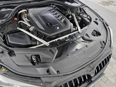 2021 BMW 8 SERIES photo 7