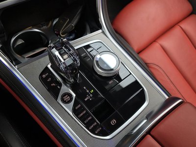 2021 BMW 8 SERIES — миниатюра 12