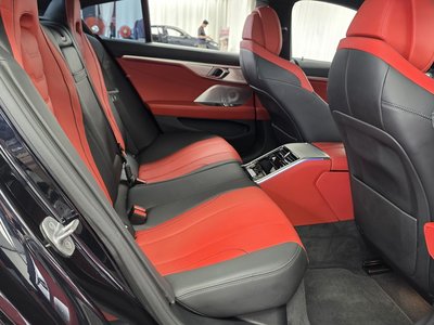 2021 BMW 8 SERIES — миниатюра 17