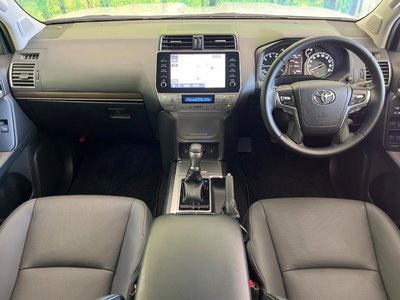 TOYOTA LAND CRUISER PRADO - 2