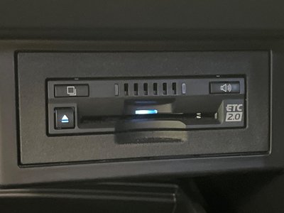 TOYOTA LAND CRUISER PRADO - 7