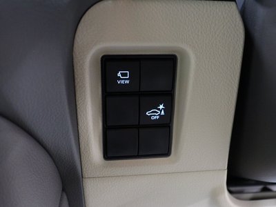 صورة مصغرة 142 لـ 2023 Toyota LAND CRUISER PRADO