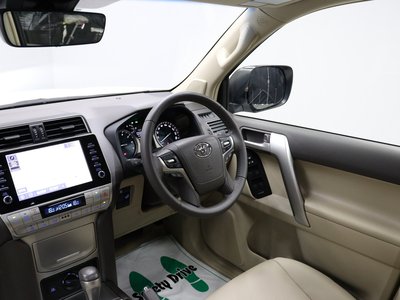 صورة مصغرة 129 لـ 2023 Toyota LAND CRUISER PRADO