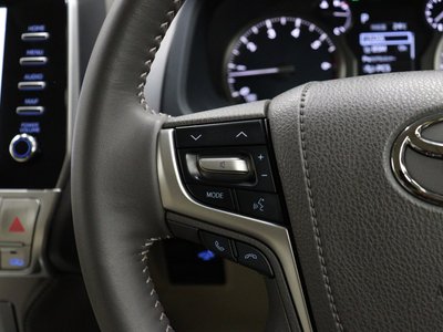 صورة مصغرة 135 لـ 2023 Toyota LAND CRUISER PRADO