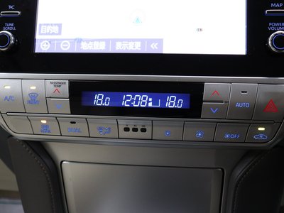 صورة مصغرة 106 لـ 2023 Toyota LAND CRUISER PRADO