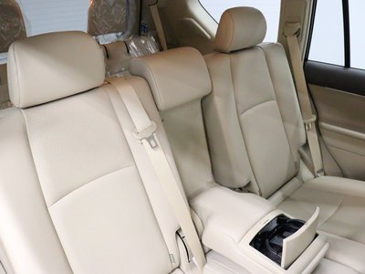 صورة مصغرة 97 لـ 2023 Toyota LAND CRUISER PRADO