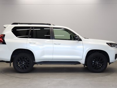 صورة مصغرة 15 لـ 2023 Toyota LAND CRUISER PRADO