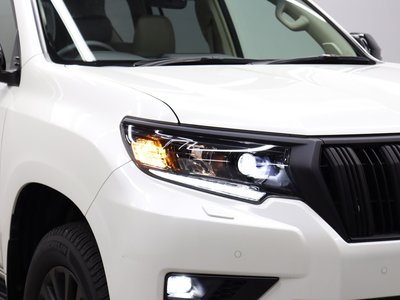 صورة مصغرة 30 لـ 2023 Toyota LAND CRUISER PRADO