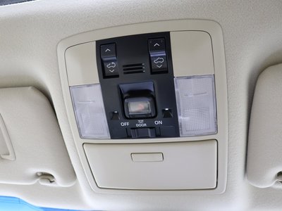 صورة مصغرة 104 لـ 2023 Toyota LAND CRUISER PRADO