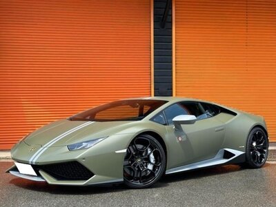 LAMBORGHINI HURACAN