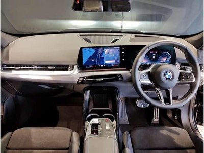 صورة 3 لـ 2024 BMW X1