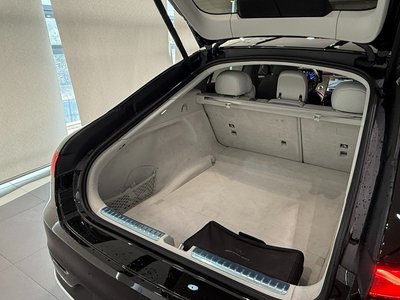 MERCEDES-BENZ EQS - 8