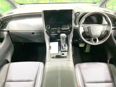2023 TOYOTA ALPHARD photo 2