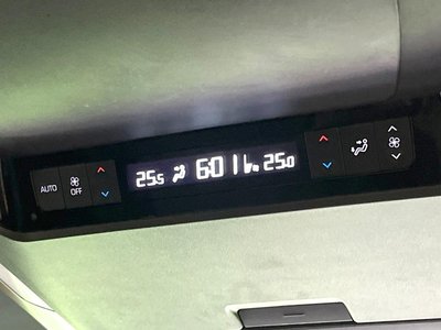2023 TOYOTA ALPHARD — миниатюра 44