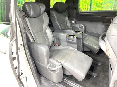 2023 TOYOTA ALPHARD photo 9