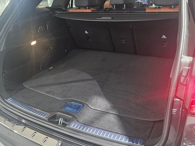 MERCEDES-BENZ GLC - 10