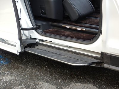صورة مصغرة 41 لـ 2023 Toyota VELLFIRE