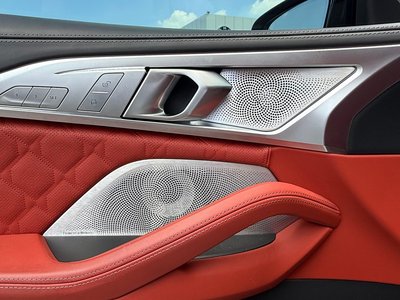 2024 BMW M8 — миниатюра 15