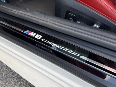 2024 BMW M8 — миниатюра 16