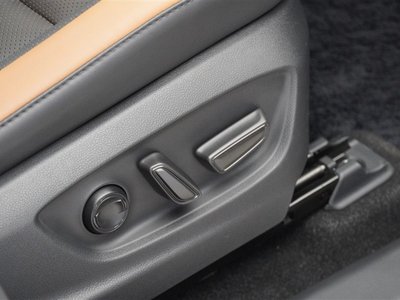 صورة مصغرة 26 لـ 2023 Toyota CROWN CROSSOVER