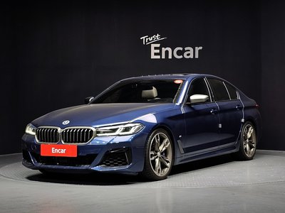 BMW 5 SERIES - 1