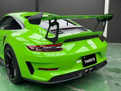 PORSCHE 911 - 9